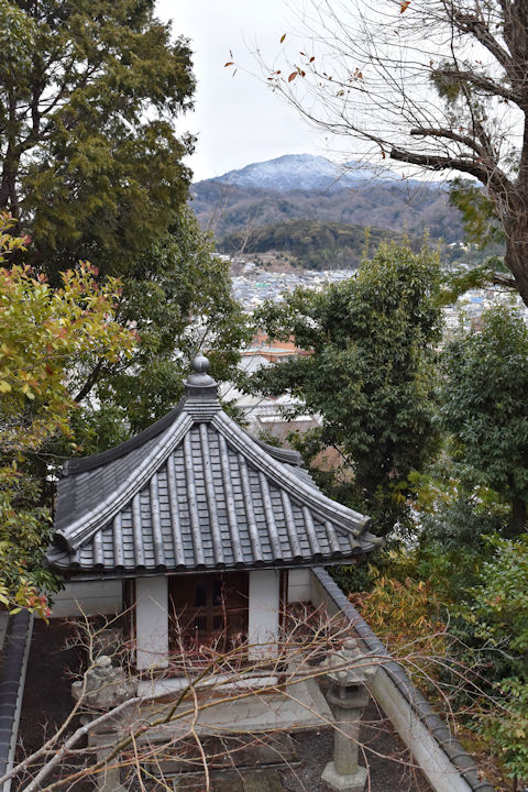 比叡山と戒算上人御廟